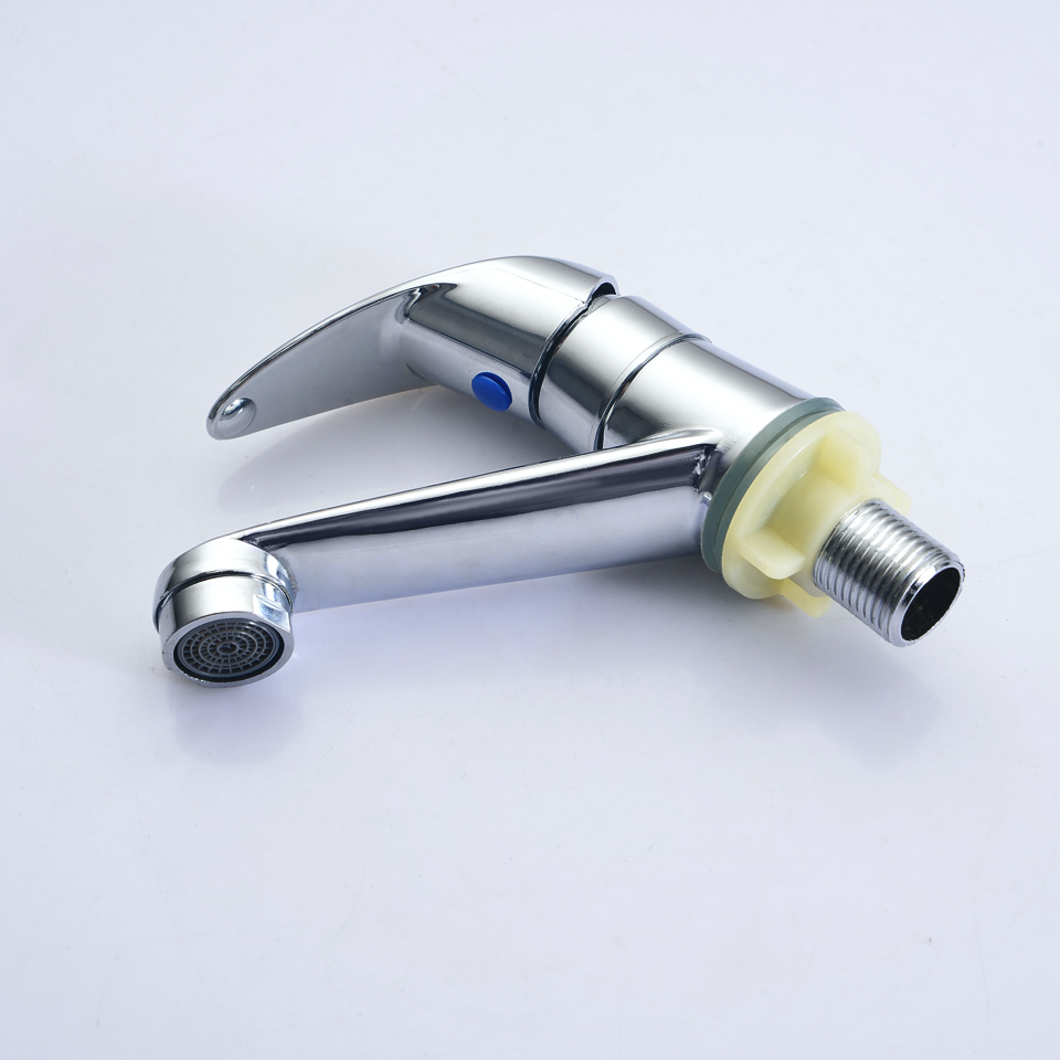 Un trozo de grifo de lavabo de - Home Bar Sink reseña y precio